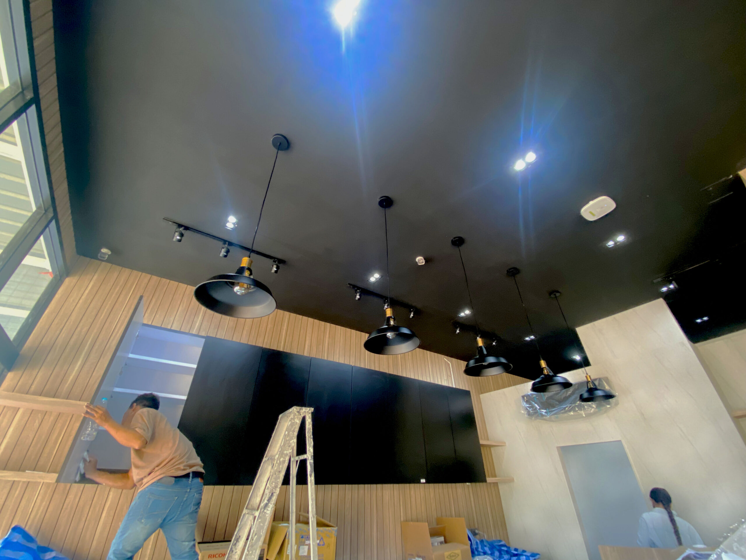 17CB0CAF-865B-4268-B208-61326AB7E60F-c